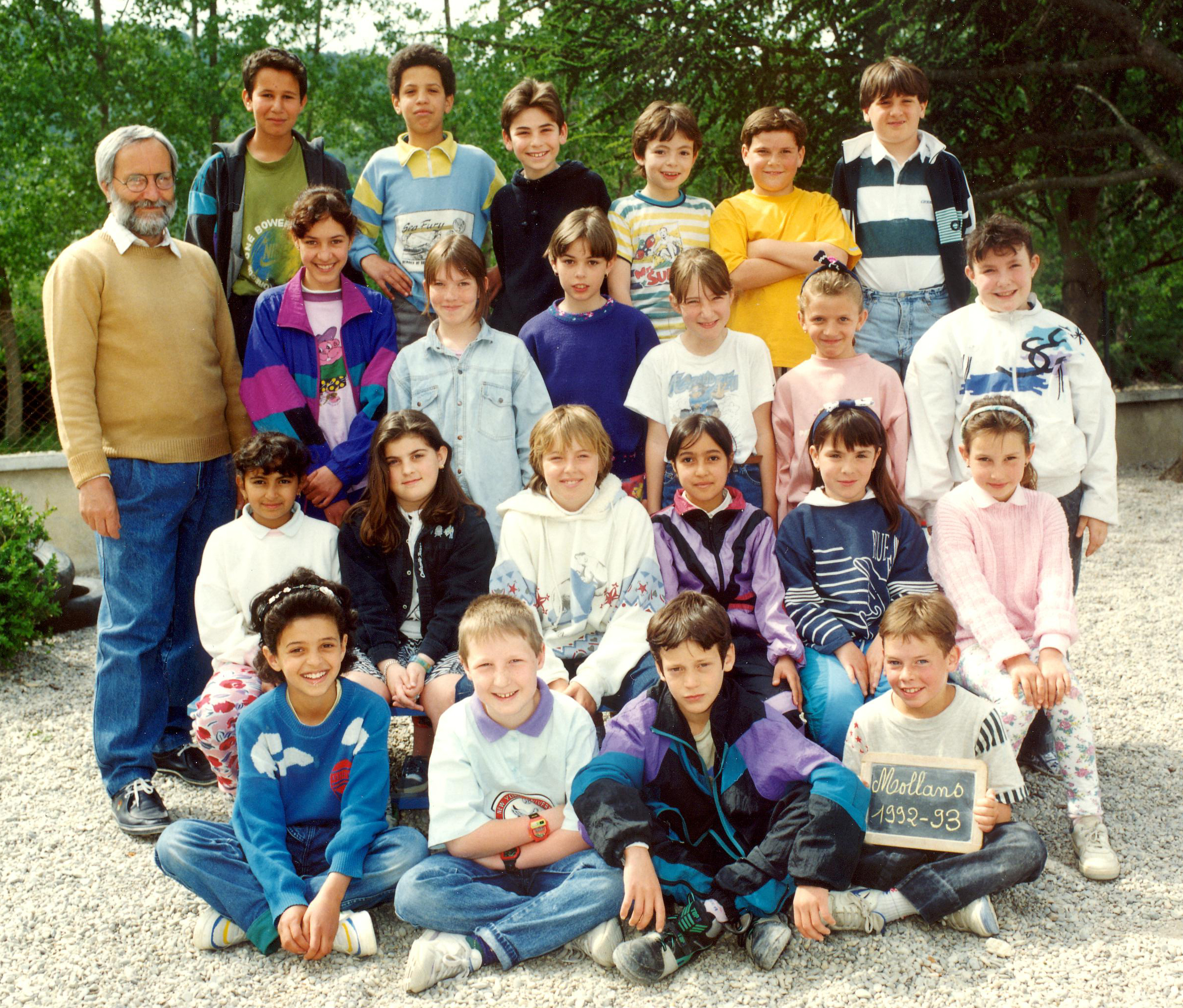�cole primaire Mollans sur Ouv�ze cours Moyen 1992-1993
